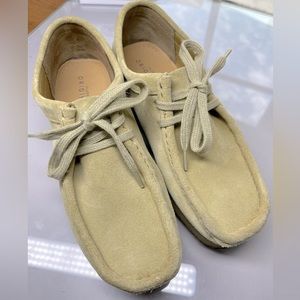 Clark’s Wallabees- Maple suede with crepe sole-size 7.